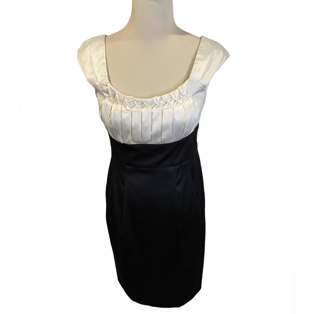 London Times Black & White Satin Dress